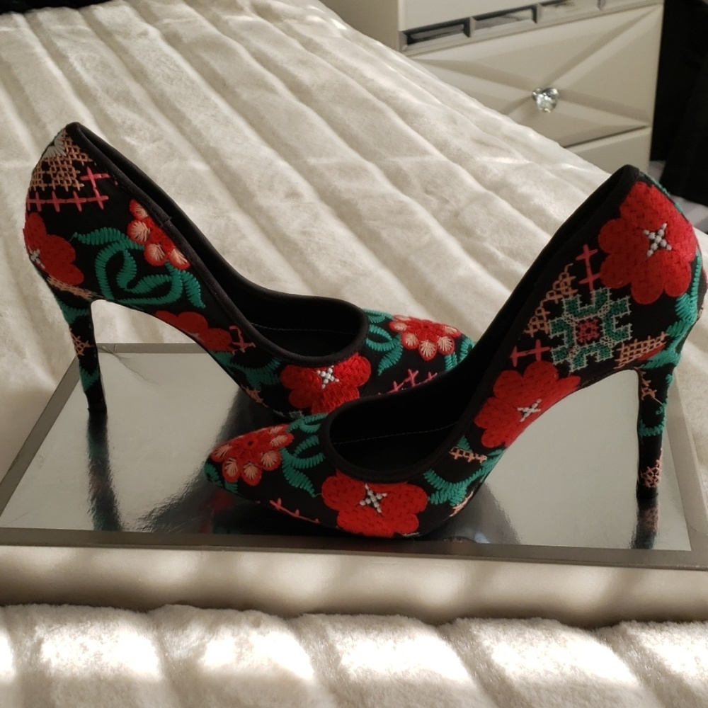 Charles David Embroidered Stilletos